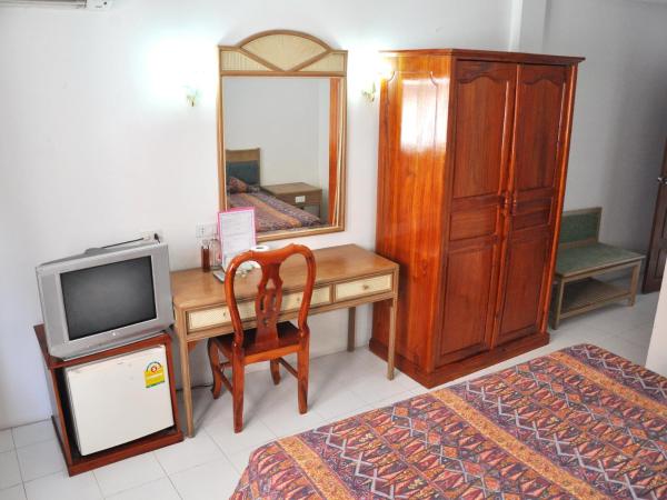 Highfive Guest House : photo 3 de la chambre chambre double standard