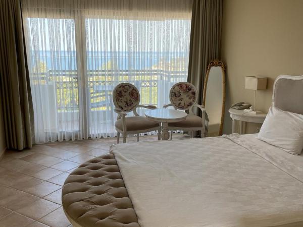 Hotel Carina : photo 8 de la chambre chambre double deluxe - vue sur mer