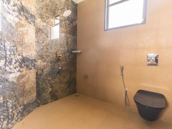 Banjara Hills Jungle Lodge : photo 2 de la chambre chambre familiale