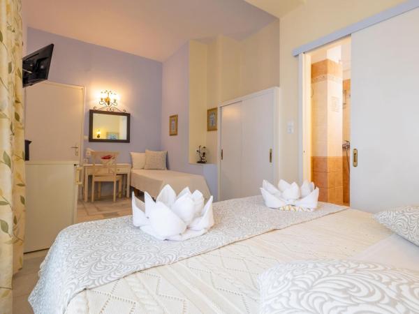 Kymata Hotel : photo 2 de la chambre chambre triple Économique