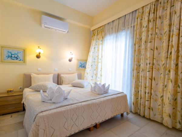 Kymata Hotel : photo 1 de la chambre chambre triple Économique