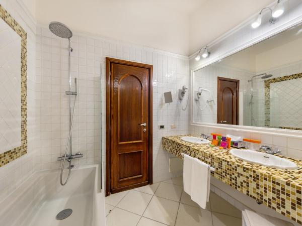 Hotel & SPA des Pecheurs : photo 6 de la chambre chambre standard - vue sur mer