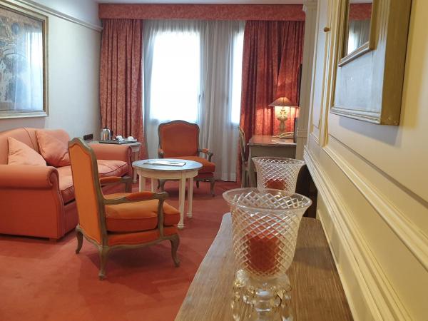 Best Western Premier CMC Girona : photo 8 de la chambre suite junior exécutive