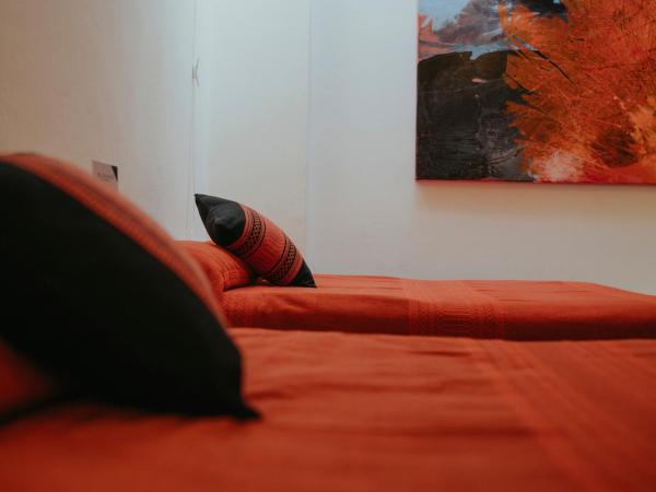 LARIMAR Gallery y Hotel Boutique : photo 5 de la chambre chambre double standard