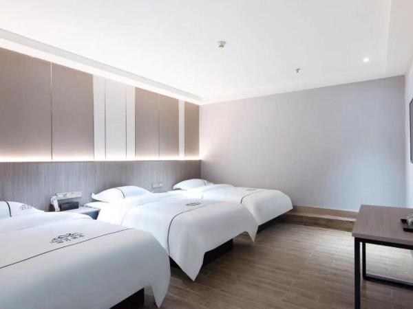 Guangzhou Haiyue Hotel : photo 2 de la chambre chambre triple de luxe