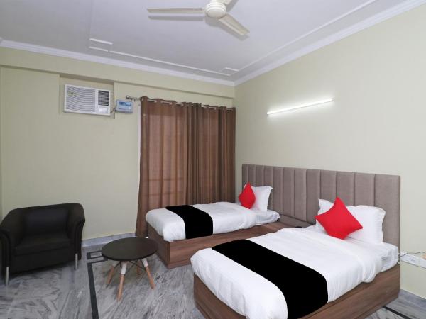 Super Capital O Esscon House Near Payal Cinema : photo 1 de la chambre chambre triple deluxe