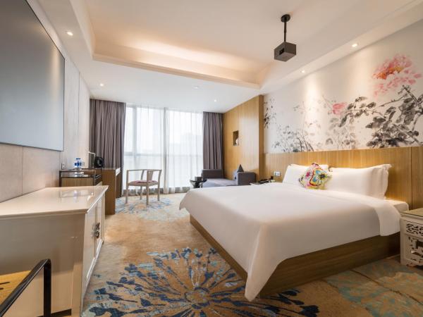 Paco Hotel Tаojin Metro Guangzhou-Free Shuttle Bus For Canton Fair : photo 1 de la chambre chambre double supérieure