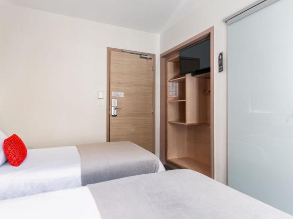 Hôtel du Château Dinan - Originals Boutique : photo 5 de la chambre chambre lits jumeaux supérieure avec terrasse