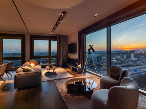 b'mine Hotel Frankfurt Airport : photo 7 de la chambre  suite sky