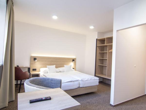 Hotel Avion : photo 8 de la chambre chambre double