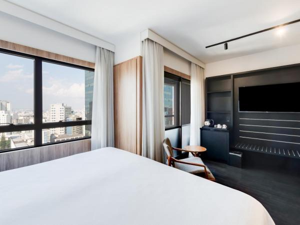 Radisson São Paulo Paulista : photo 2 de la chambre chambre lit king-size deluxe
