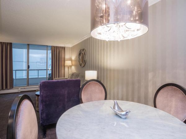 La Grande Residence at the Sutton Place Hotel : photo 5 de la chambre one bedroom sutton suite, 1 king bed, sofa bed