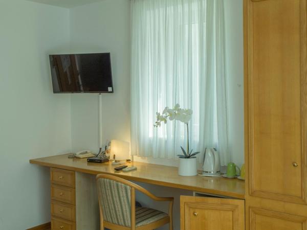 Villa Ana Split : photo 7 de la chambre chambre lits jumeaux standard