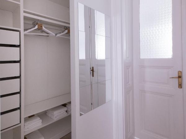 Wagner Villa 902 with free private parking : photo 6 de la chambre chambre double avec salle de bains privative