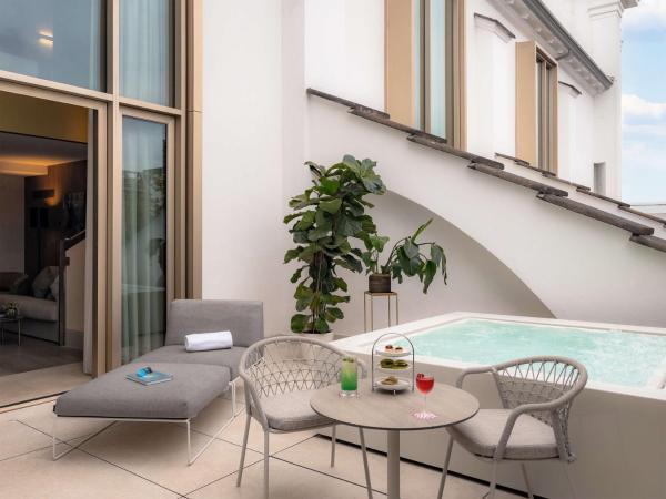 NH Collection Milano CityLife : photo 3 de la chambre suite en duplex avec terrasse