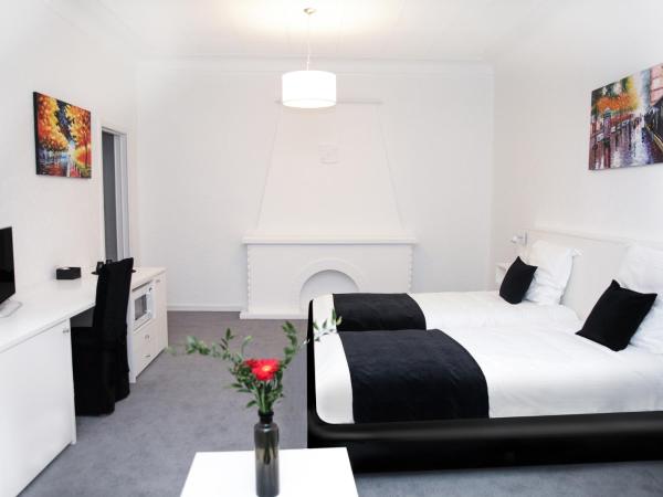 Hotel Satellite : photo 8 de la chambre chambre lits jumeaux supérieure