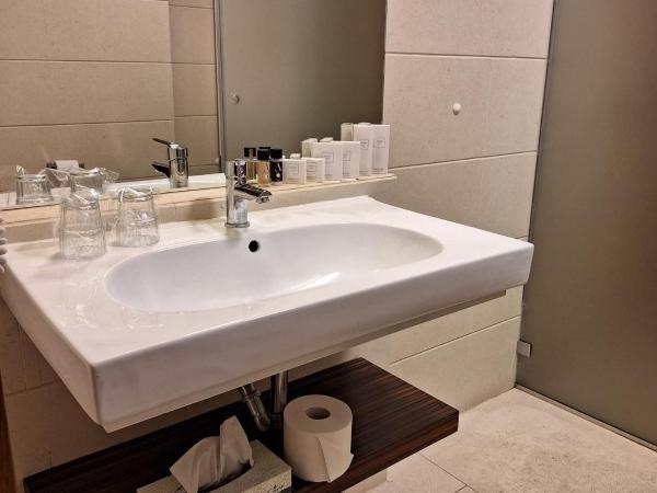 Duna Garden Hotel : photo 8 de la chambre chambre double supérieure