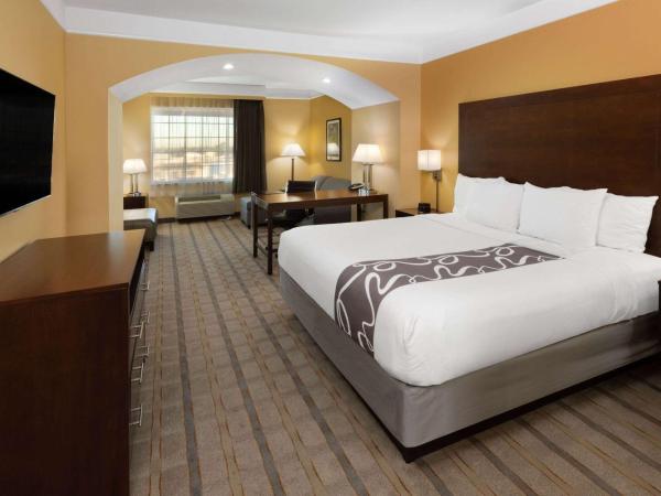 La Quinta by Wyndham Houston NW Beltway8/WestRD : photo 2 de la chambre chambre lit king-size exécutive