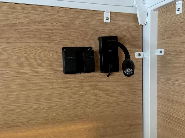 Smart Camden Inn Hostel : photo 6 de la chambre lit dans dortoir mixte de 6 lits avec salle de bains privative