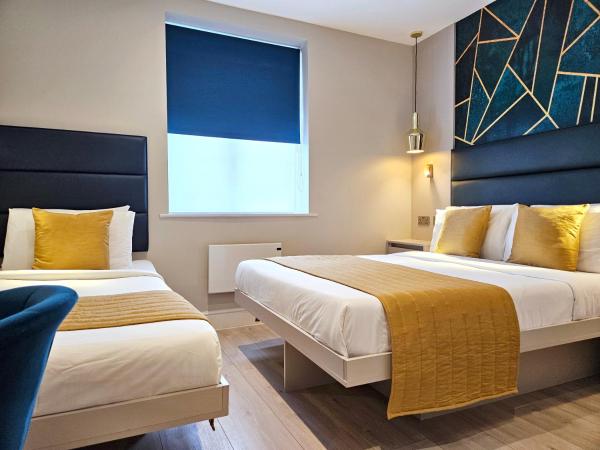 NOX Hyde Park : photo 10 de la chambre chambre triple