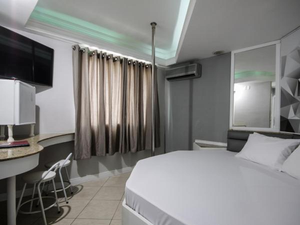 Mirage Motel Guarulhos : photo 6 de la chambre suite avec baignoire spa