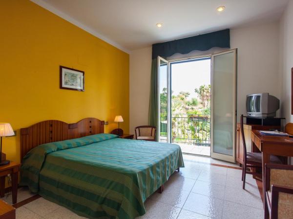 Hotel Villa d'Amato : photo 4 de la chambre chambre double ou lits jumeaux standard