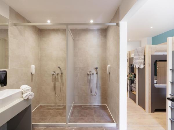 Local Hostel & Suites : photo 3 de la chambre bed in 6 men dorm