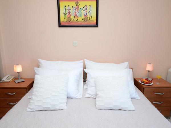 Rooms Aura : photo 5 de la chambre chambre double avec balcon