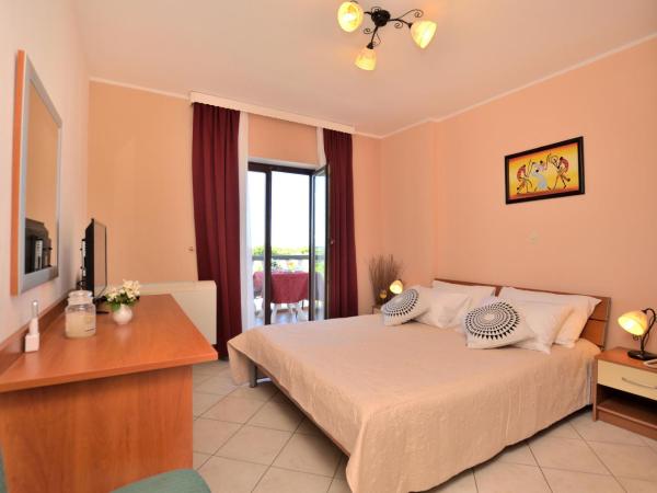 Rooms Aura : photo 2 de la chambre chambre double - 1er Étage