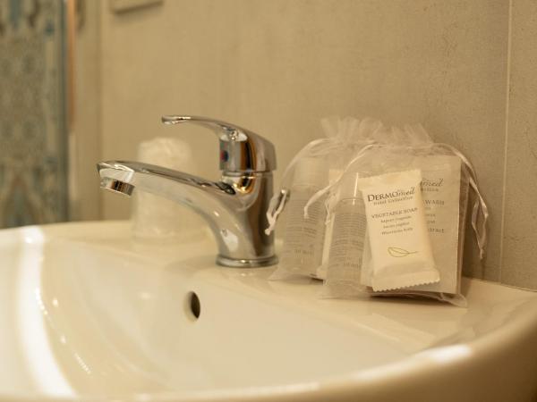 Hotel Francesco : photo 9 de la chambre chambre triple