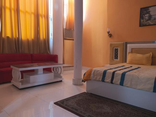 Embassy Suites : photo 1 de la chambre chambre lit king-size deluxe