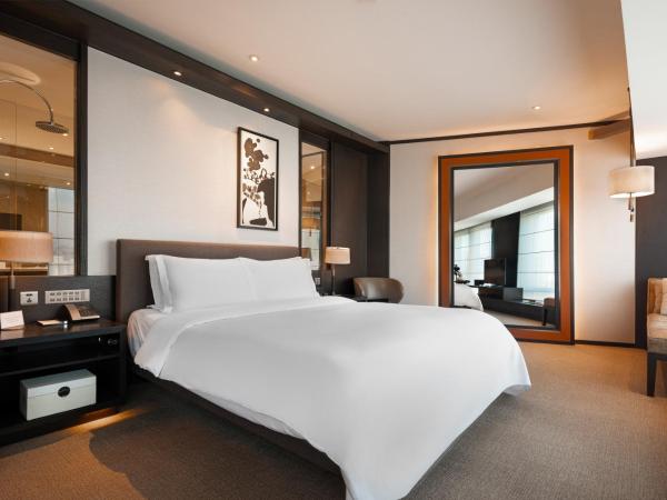Rosewood Beijing : photo 1 de la chambre hébergement lit king-size club deluxe (goûter + boisson sans alcool)