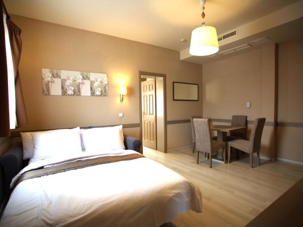 Hotel La Riva : photo 3 de la chambre chambre familiale (2 adultes et 2 enfants)