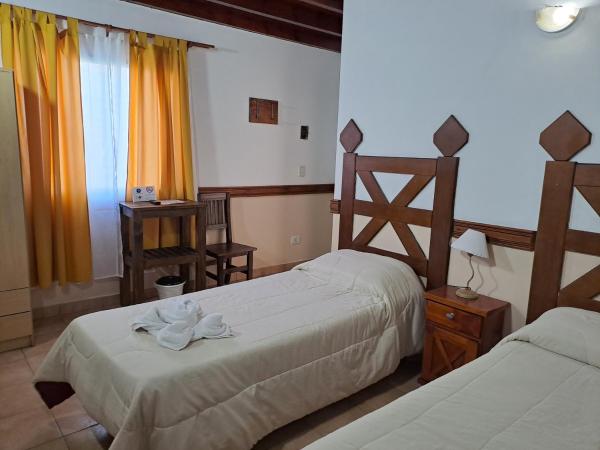 Hostería Austral : photo 3 de la chambre chambre lits jumeaux