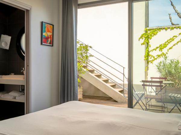 Lafitenia Resort : photo 2 de la chambre suite familiale haleïwa avec terrasse