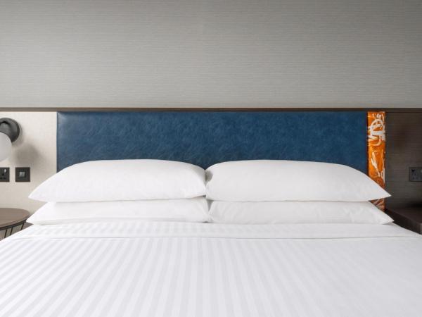 Glasgow Marriott Hotel : photo 3 de la chambre chambre king exécutive avec accès au salon