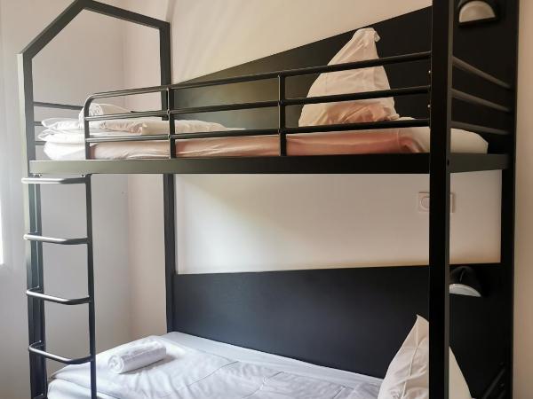 Résidence Internationale De Paris : photo 6 de la chambre chambre lits jumeaux