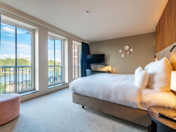 Pestana Amsterdam Riverside : photo 1 de la chambre chambre exécutive avec vue sur la rivière