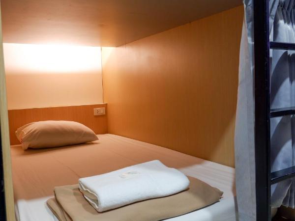 18 Coins Budget Hotel : photo 8 de la chambre dortoir 8 lits