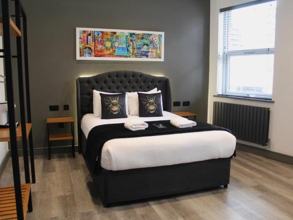 Black Lion Hotel : photo 2 de la chambre suite deluxe avec lit king-size