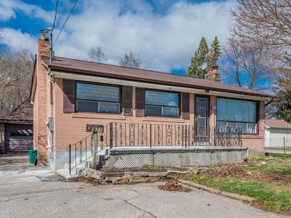 COZY 2-BEDROOM BASEMENT SUITE : photo 5 de la chambre villa 2 chambres :