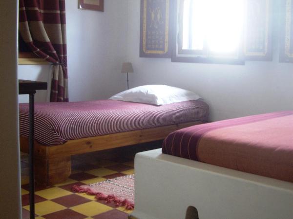 Dar Al Bahar : photo 1 de la chambre chambre triple mounia