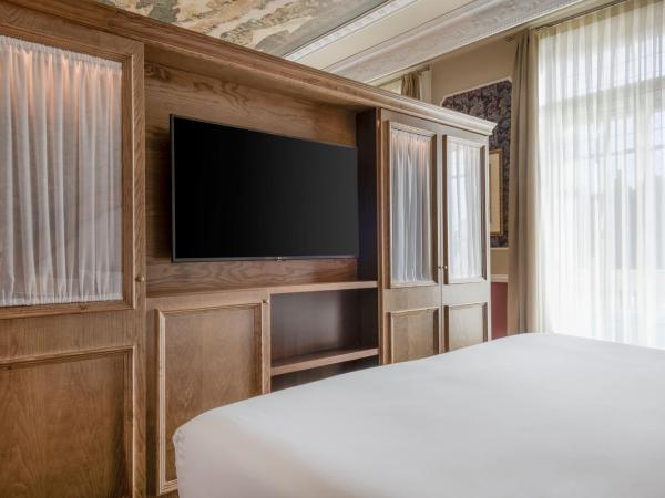 Hotel Palacio del Retiro, Autograph Collection : photo 1 de la chambre suite junior avec lit king-size