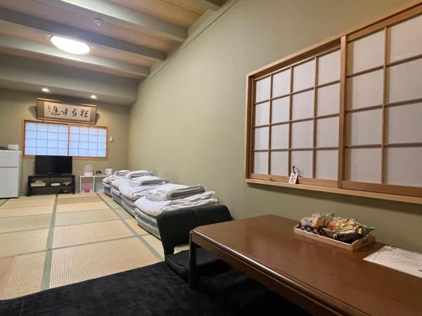 Wafu Ryokan Uehonmachi : photo 7 de la chambre chambre quadruple de style japonais