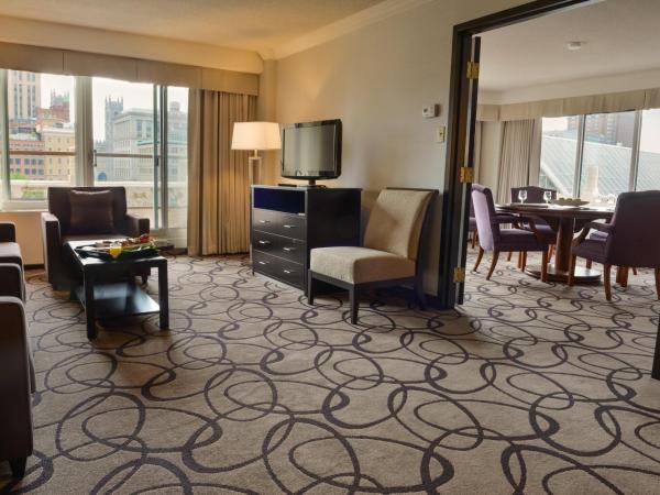 Holiday Inn Montreal Centre Ville Downtown, an IHG Hotel : photo 3 de la chambre suite exécutive 1 chambre - non-fumeurs
