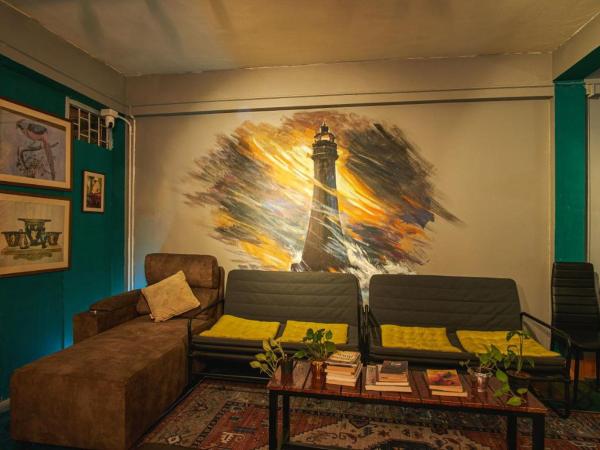 Happiness Community Wake & Bake Hostel - Rooftop Bar & Bistro : photo 9 de la chambre lit superposé dans dortoir mixte