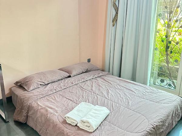 Seladah Stay : photo 8 de la chambre chambre familiale avec salle de bains commune