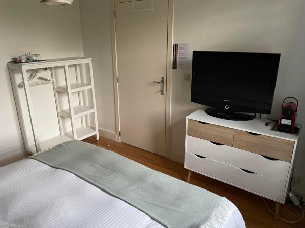 La Majolique : photo 7 de la chambre chambre double - vue sur jardin