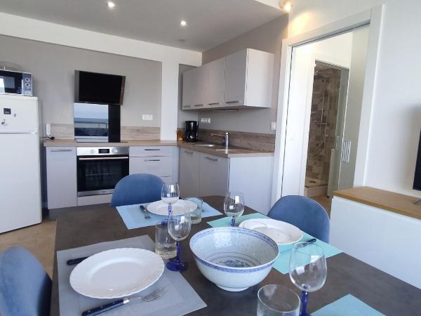 Une terrasse sur la Mer : photo 6 de la chambre appartement