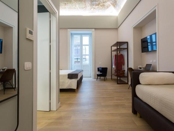 Bellaroto Suite & SPA : photo 6 de la chambre chambre familiale avec balcon
